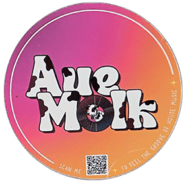 Aue Molk Wanted street sticker spotted on Sněžka in 2025