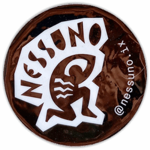 Nessuno wanted street sticker spotted in Prague in 2025