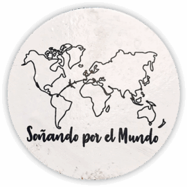 SOÑANDO POR EL MUNDO wanted street sticker spotted in Bangkok in 2025.